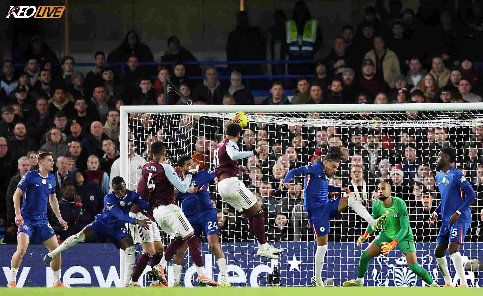 Pha không chiến 10 điểm của tiền đạo người Anh | Keolive