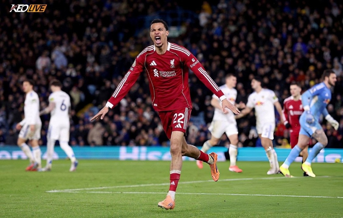 Cú đúp của Ekitike tưởng như đã giúp The Kop định đoạt trận đấu | Keolive