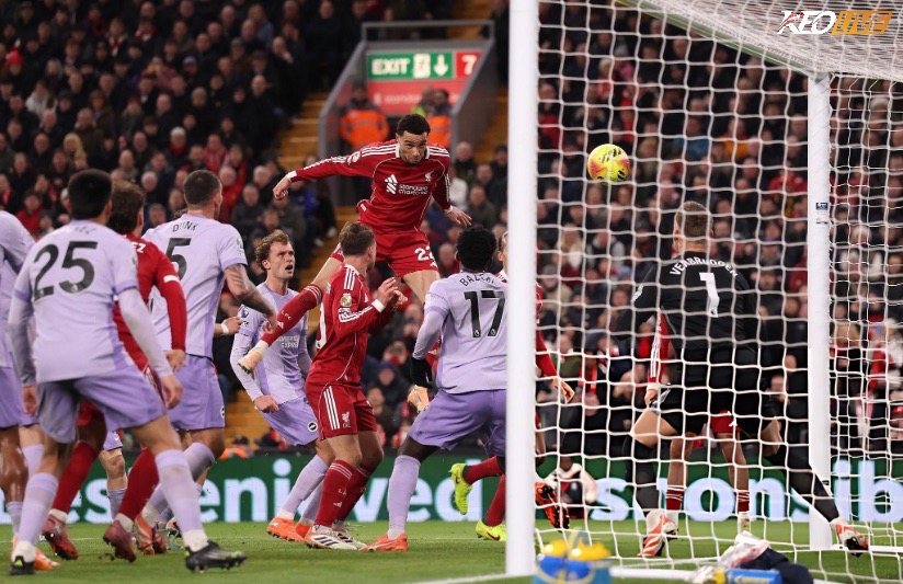 Pha đánh đầu dũng mãnh nâng tỉ số lên 2-0 của Ekitike | Keolive