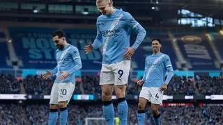 Hình ảnh cho bài Hủy diệt West Ham, Man City tiếp tục gây sức ép lên ngôi đầu 