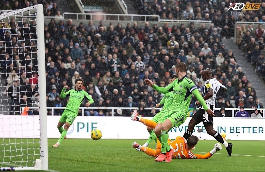 Newcastle có bàn mở tỉ số sớm | Keolive