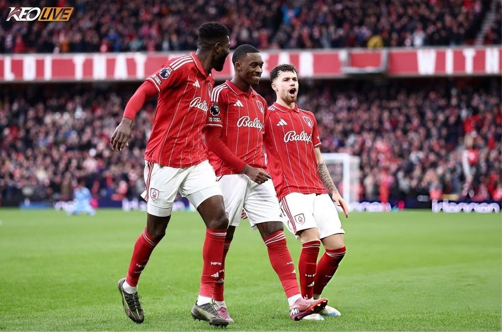 Cú đúp của Hudson-Odoi giúp đội chủ nhà thi đấu thoải mái | Keolive