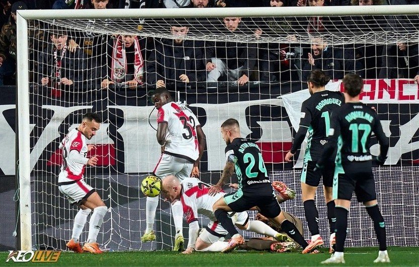 Betis liên tục bỏ lỡ những cơ hội | Keolive