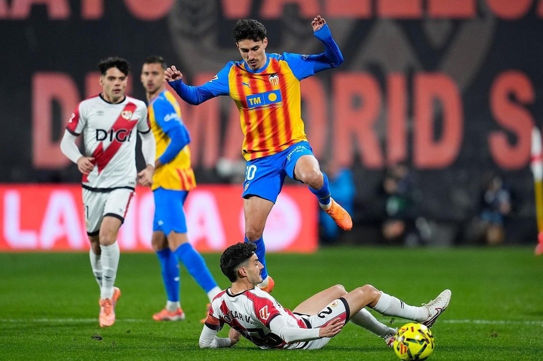 Hai đội đều chưa thể cải thiện thứ hạng của mình sau trận đấu này | Keolive