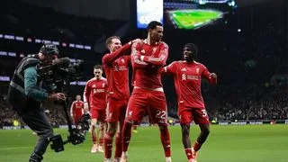 Hình ảnh cho bài Liverpool thiệt hại quân số nặng nề sau chiến thắng trước Tottenham