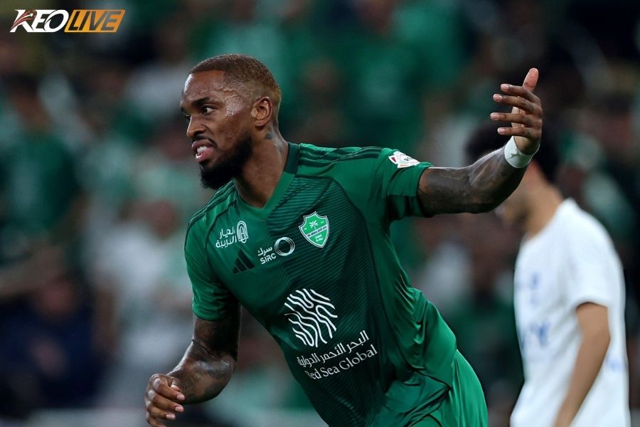 Ivan Toney ở tuổi 29 vẫn sung mãn và sở hữu thể hình tốt | Keolive