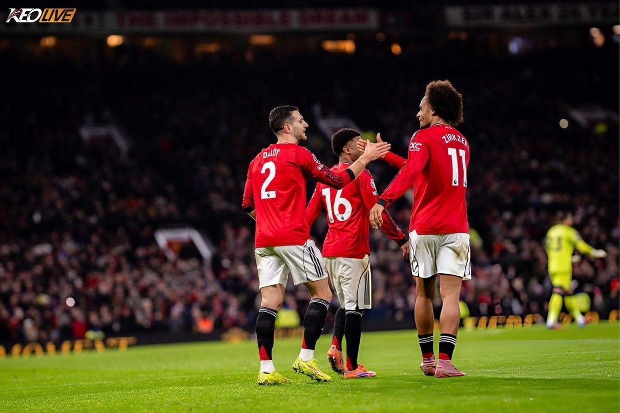 Dalot có bàn thắng đầu tiên cho MU ở mùa giải này | Keolive