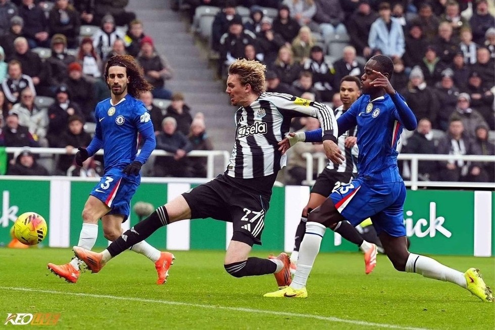 Cú đúp của Woltermade | Keolive