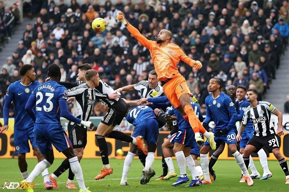 Sự chắc chắn của Sanchez giúp Chelsea không bị thủng lưới thêm  | Keolive