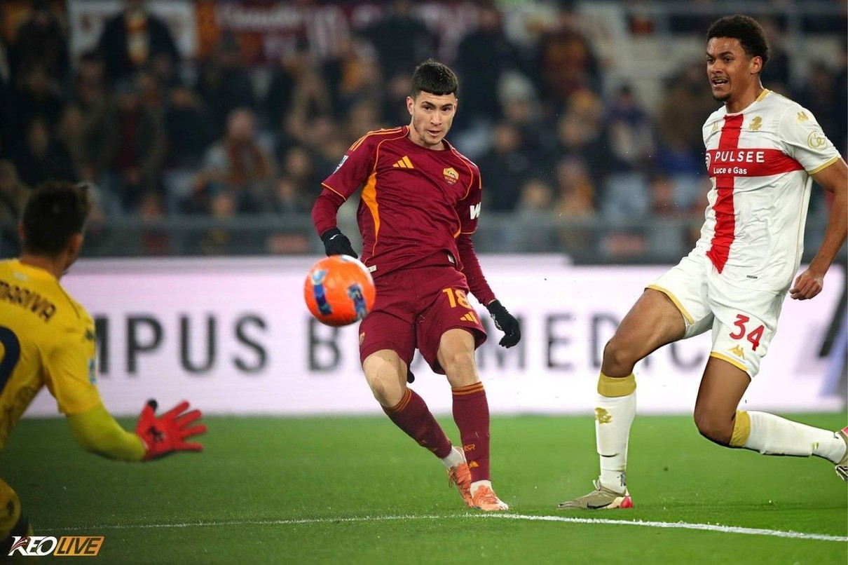 Soulé mở tỉ số sớm cho Roma | Keolive