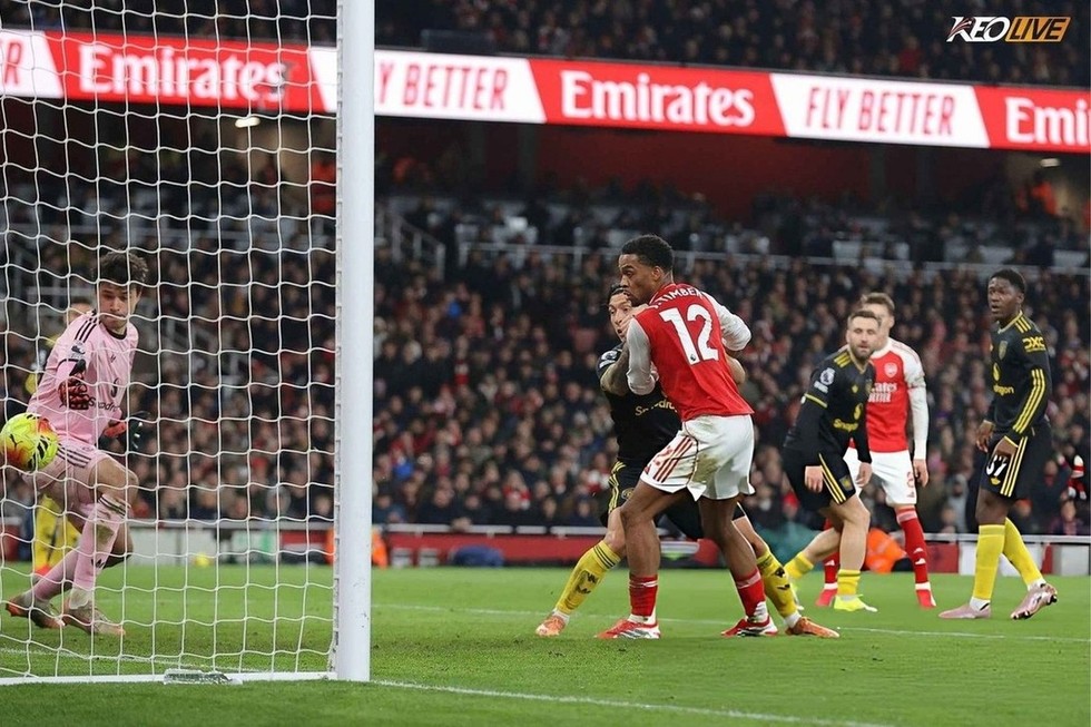 Tác động vừa đủ của Timber khiến Martinez phản lưới nhà | Keolive