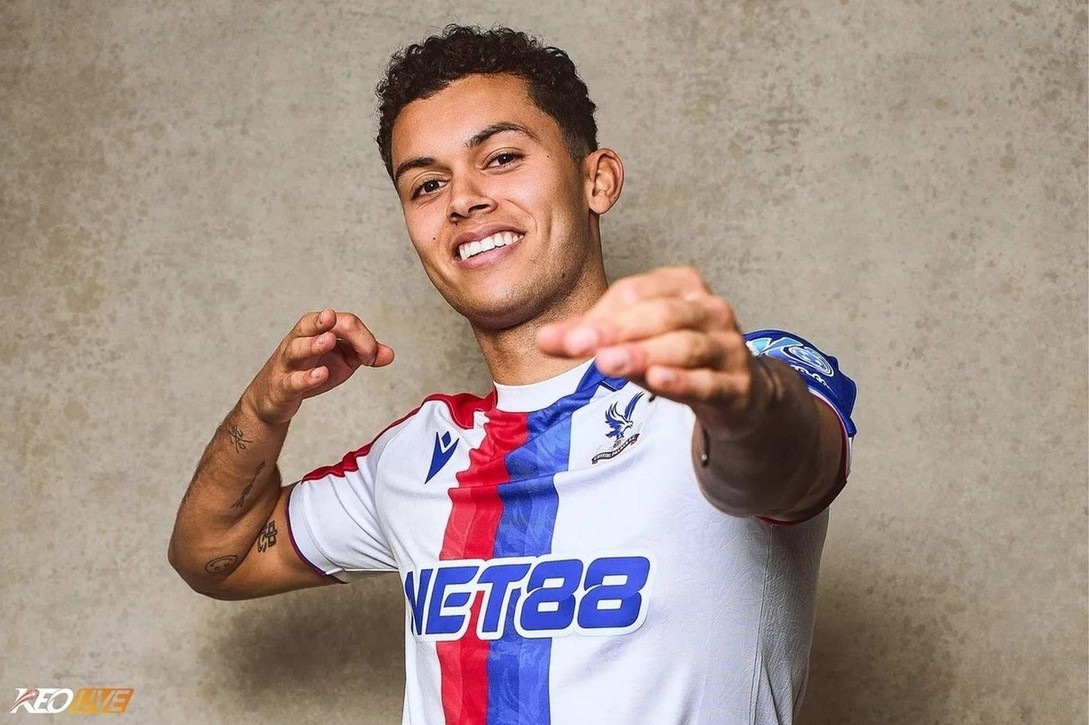 Johnson gia nhập Palace | Keolive