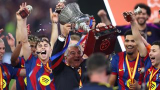 El Clasico bùng nổ bản thắng, Barca tiếp tục giữ ngôi vương tại Siêu cúp Tây Ban Nha