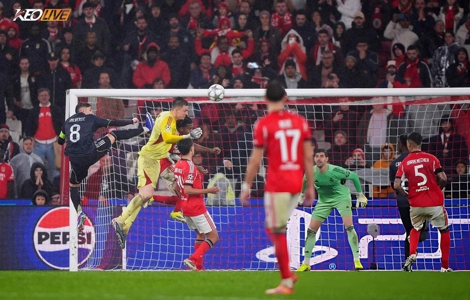 Khoảnh khắc Trubin làm tung lưới Courtois chắc chắn sẽ là một trong trong những bàn thắng ấn tượng nhất Champions League 25/26 | Keolive