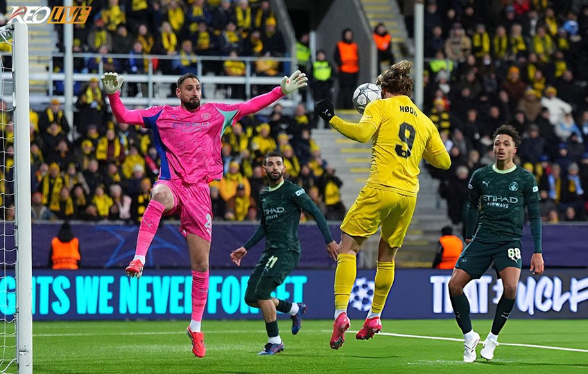 Bàn mở tỷ số của Hogh đẩy Man City vào thế khó | Keolive