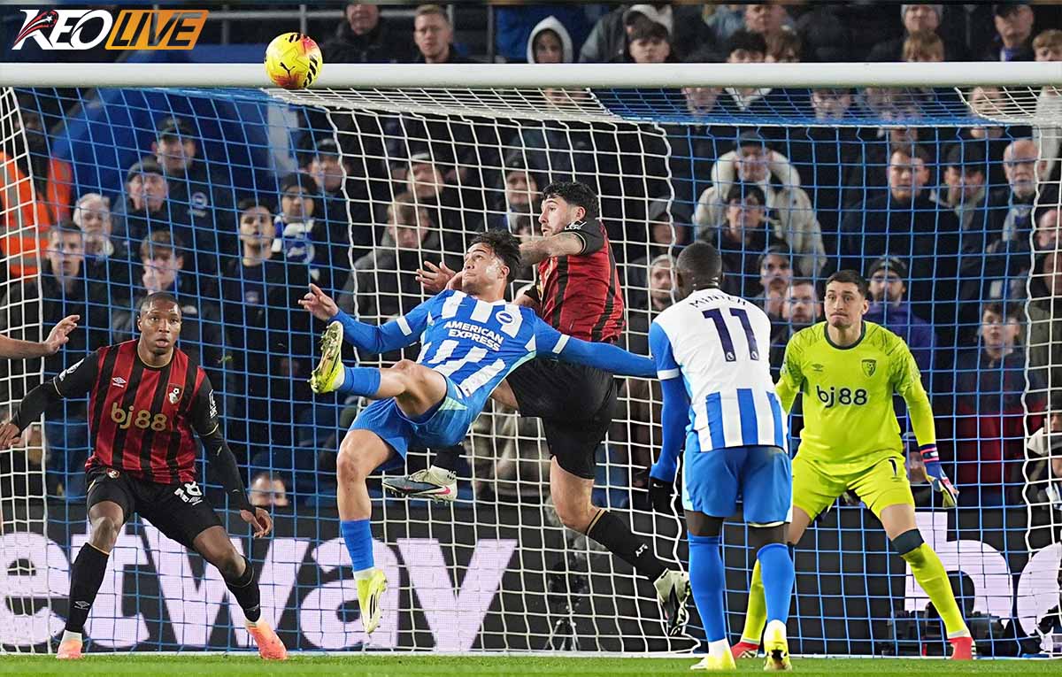Cú volley hoàn hảo đem về 1 điểm cho Brighton | Keolive