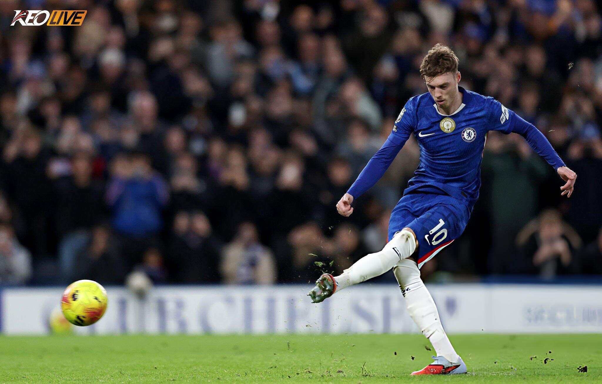 Pha sút phạt lạnh lùng của Palmer ấn định tỷ số 2-0 | Keolive