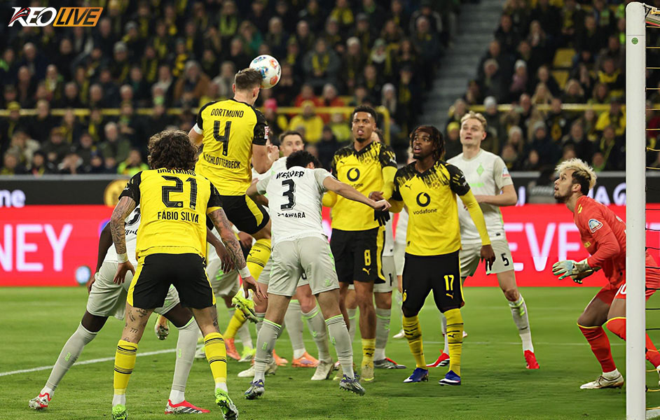 Schlotterbeck mở tỷ số trận đấu | Keolive