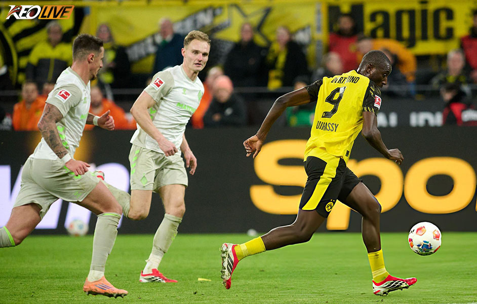 Pha chớp thời cơ nhạy cảm của Guirasssy sau thời gian dài tịt ngòi | Keolive