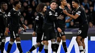 Hình ảnh cho bài Show diễn đỉnh cao của Pedro, The Blues ngược dòng ngoạn mục trước Napoli