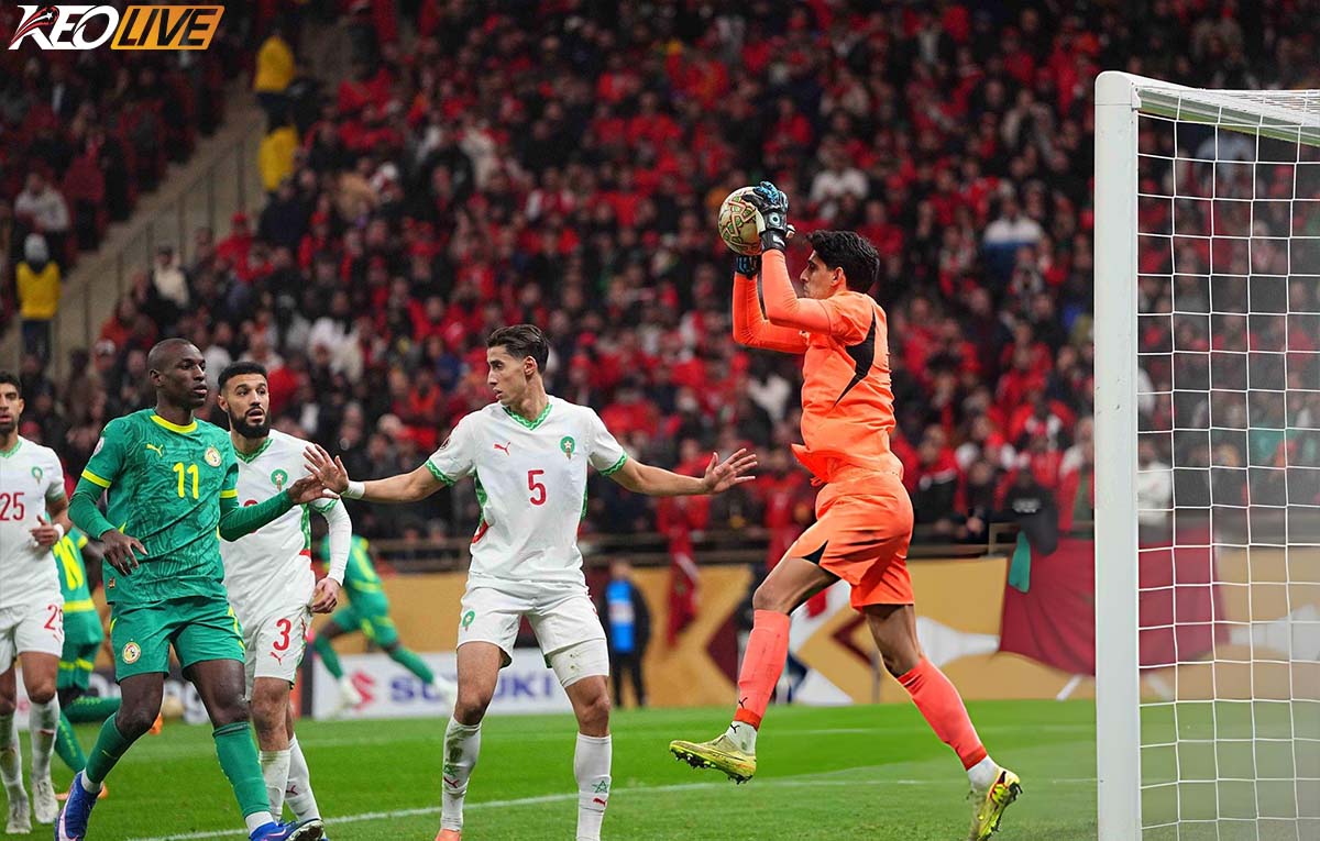 Trận đấu xuất sắc của cả hai thủ môn | Keolive