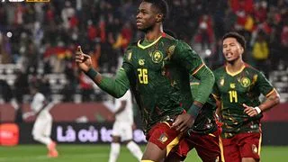 Hình ảnh cho bài Cameroon vượt ải Nam Phi, ghi danh tứ kết CAN lần thứ 11