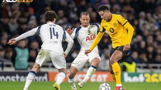 Romero, Solanke giải cơn khát chiến thắng cho Thomas Frank