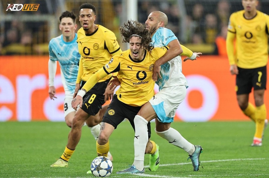 Dortmund đang đứng thứ 10 trên BXH | Keolive