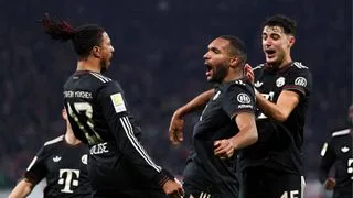 Hình ảnh cho bài Tiếp tục ngược dòng thành công, Bayern giữ mạch bất bại