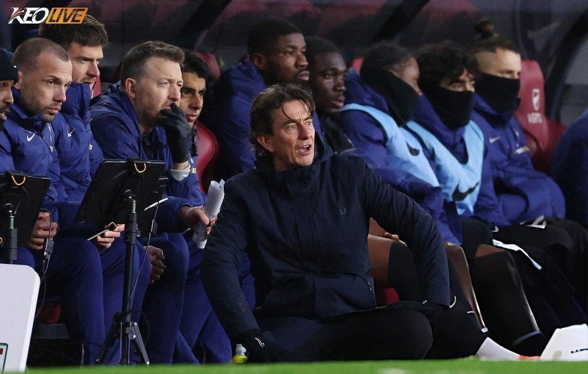 Thomas Frank lên tiếng trấn an giữa làn sóng hoài nghi | Keolive