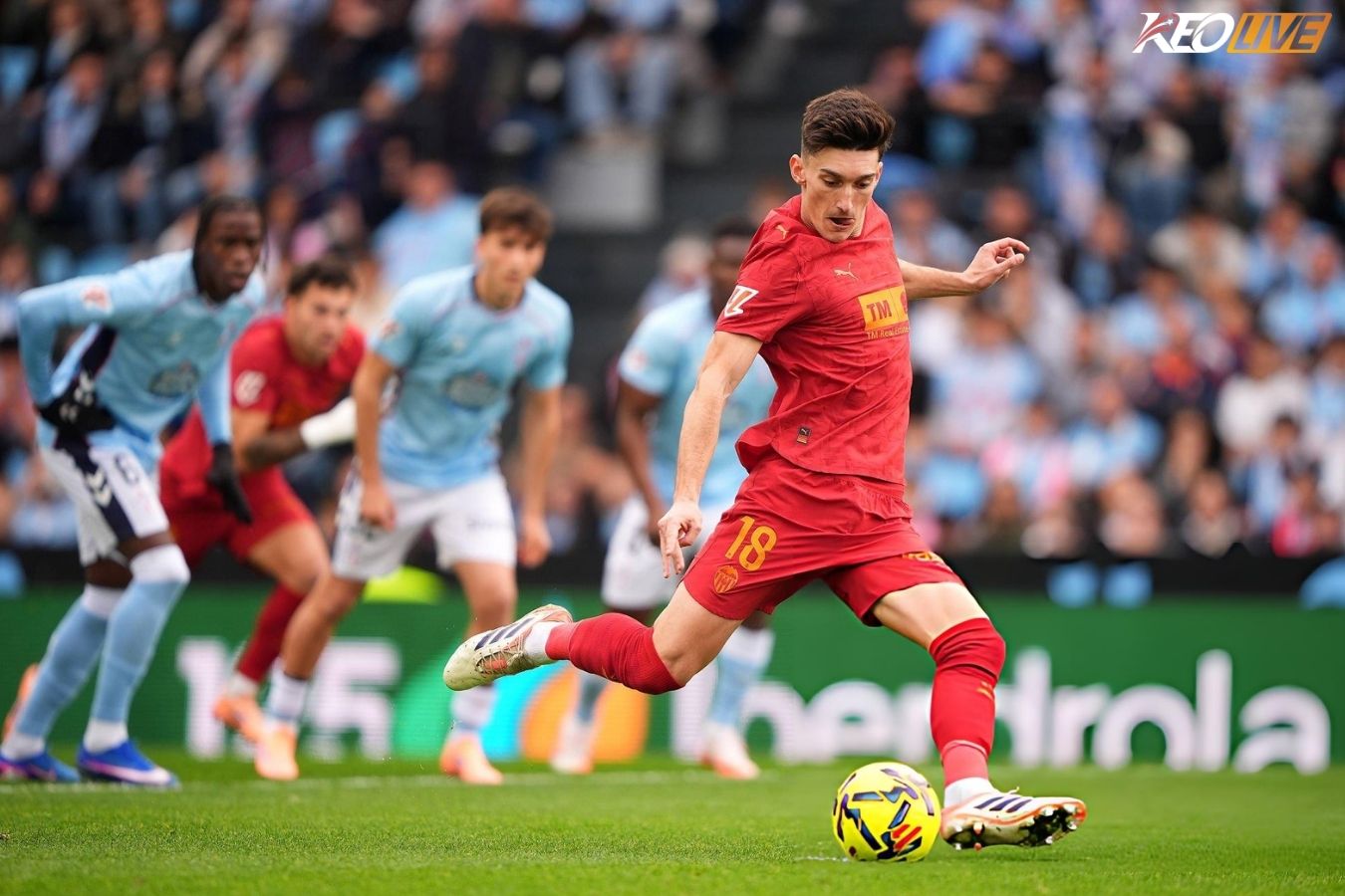 Valencia đang nằm ở nhóm cầm đèn đỏ | Keolive