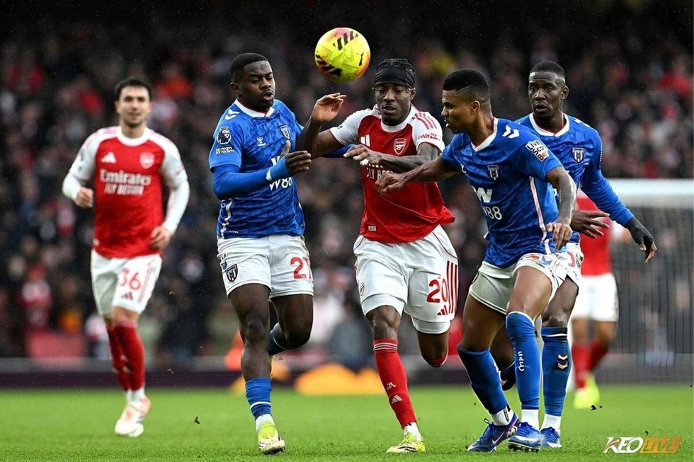 Arsenal gặp nhiều khó khăn ở trong nửa đầu hiệp 1 | Keolive