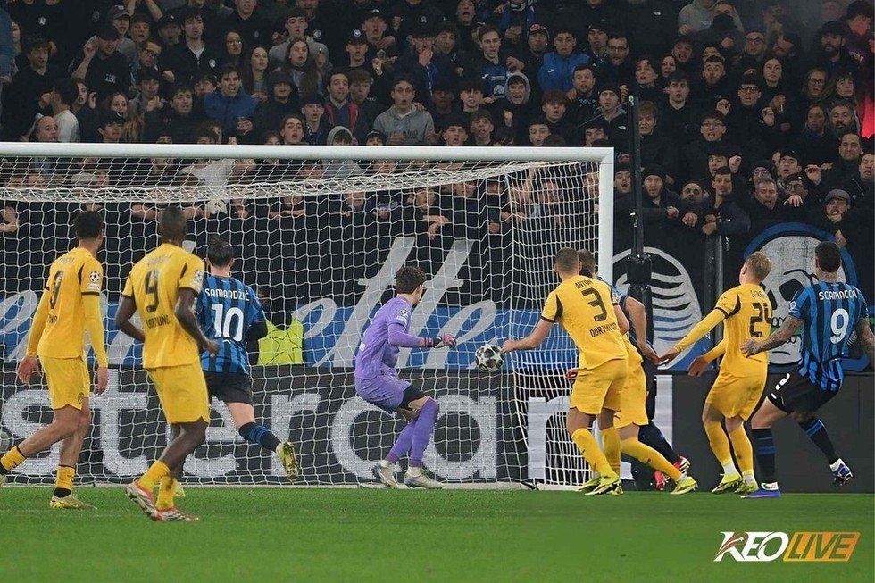 Atalanta sớm cân bằng cách biệt chỉ sau hiệp 1 | Keolive