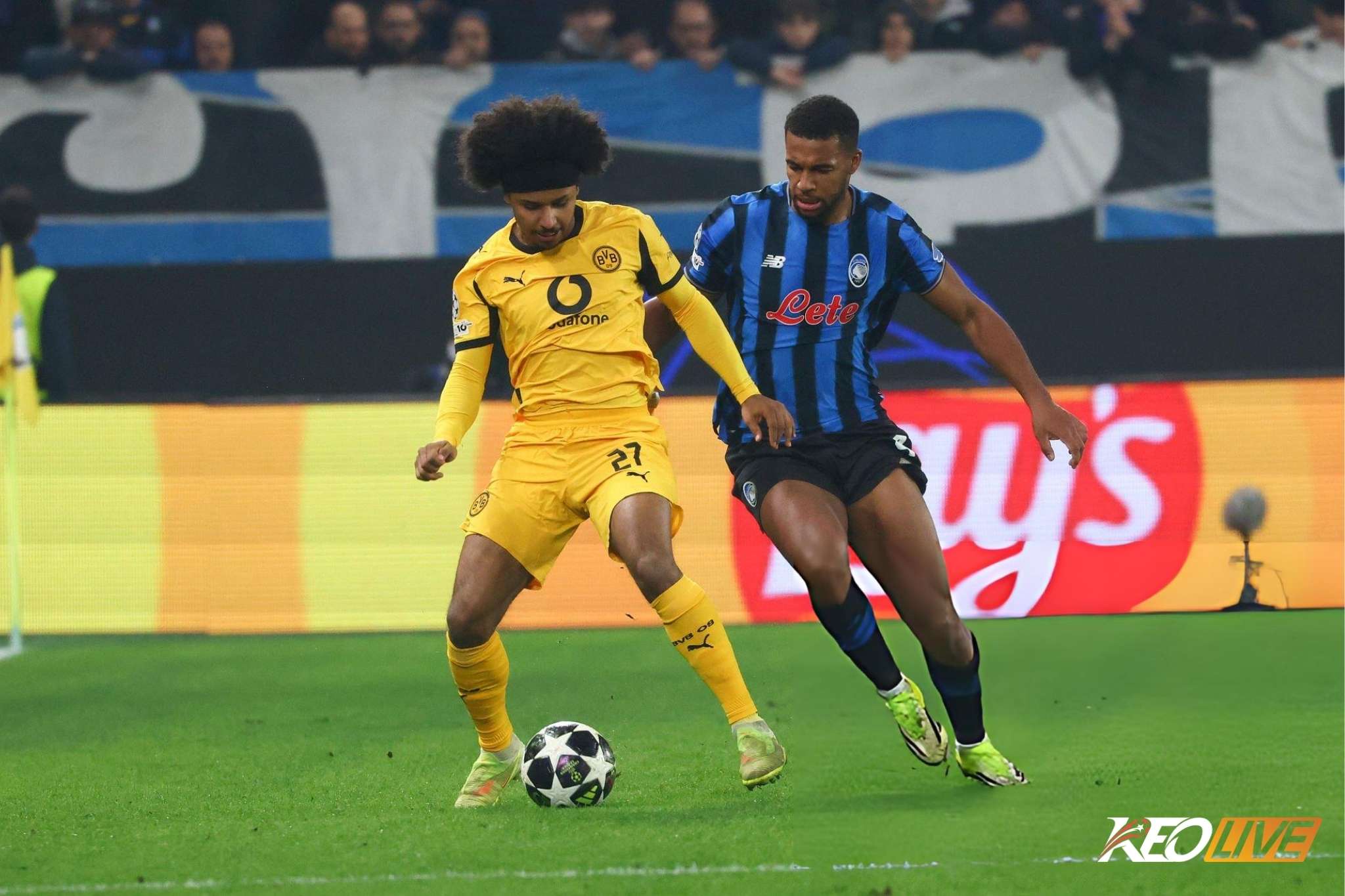 Adeyemi là điểm sáng hiếm hoi trên hàng công của Dortmund trận này | Keolive