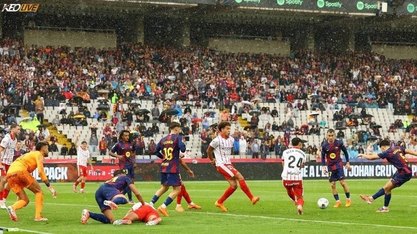 Lần đối đầu gần nhất giữa hai đội kết thúc với chiến thắng 2-1 nghiêng về Barcelona | Keolive