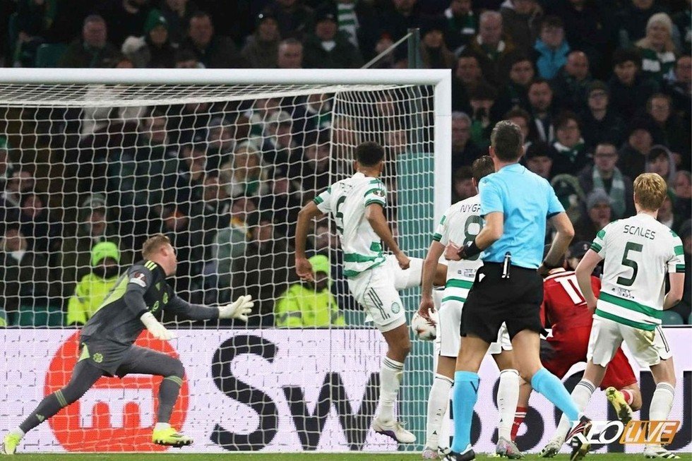 El Khannouss lập cú đúp đầu tiên trong sự nghiệp tại đấu trường châu Âu | Keolive