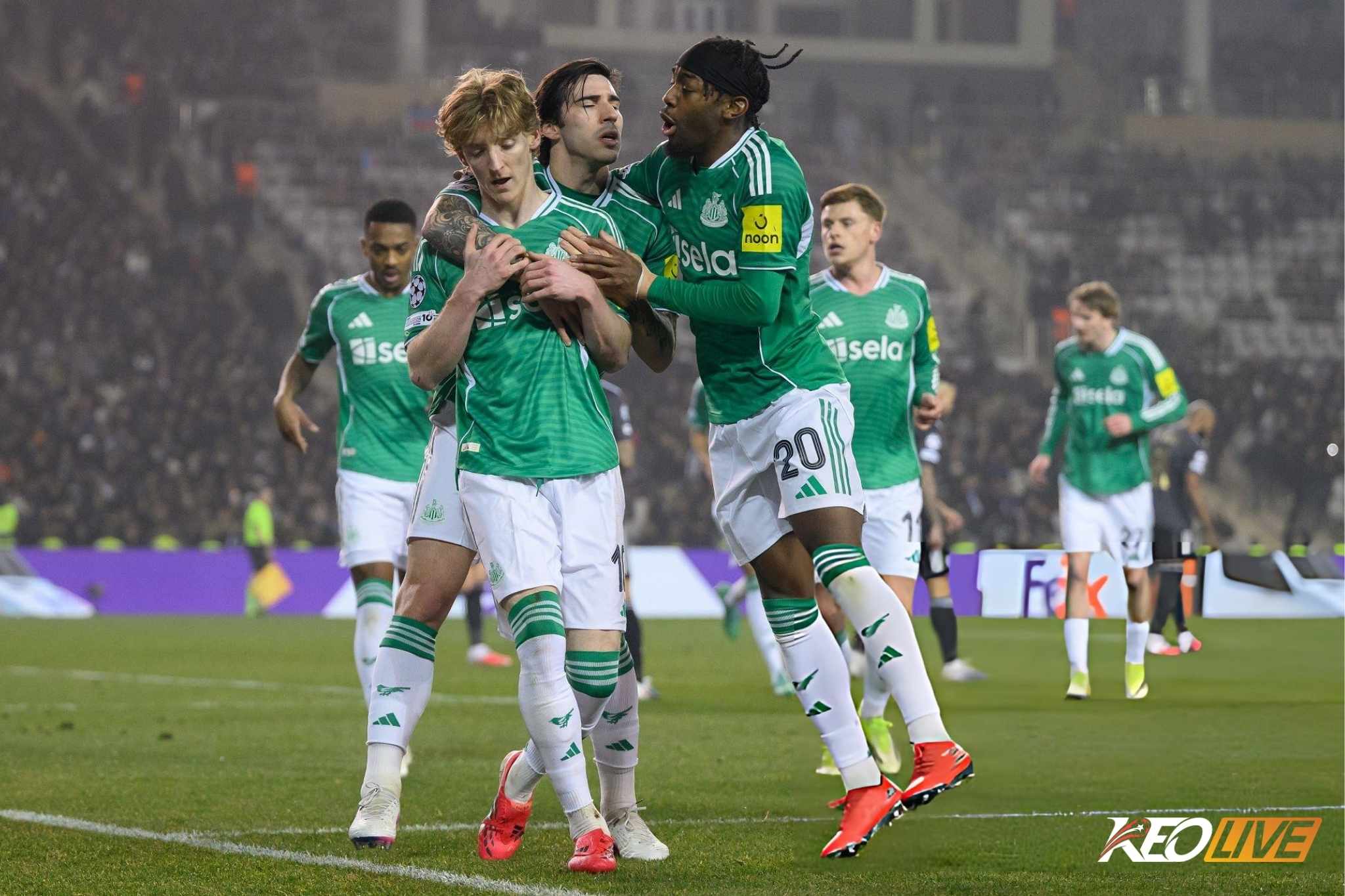 Cả 6 đại diện đến từ Anh đều chắc suất vào vòng 1/8 | Keolive