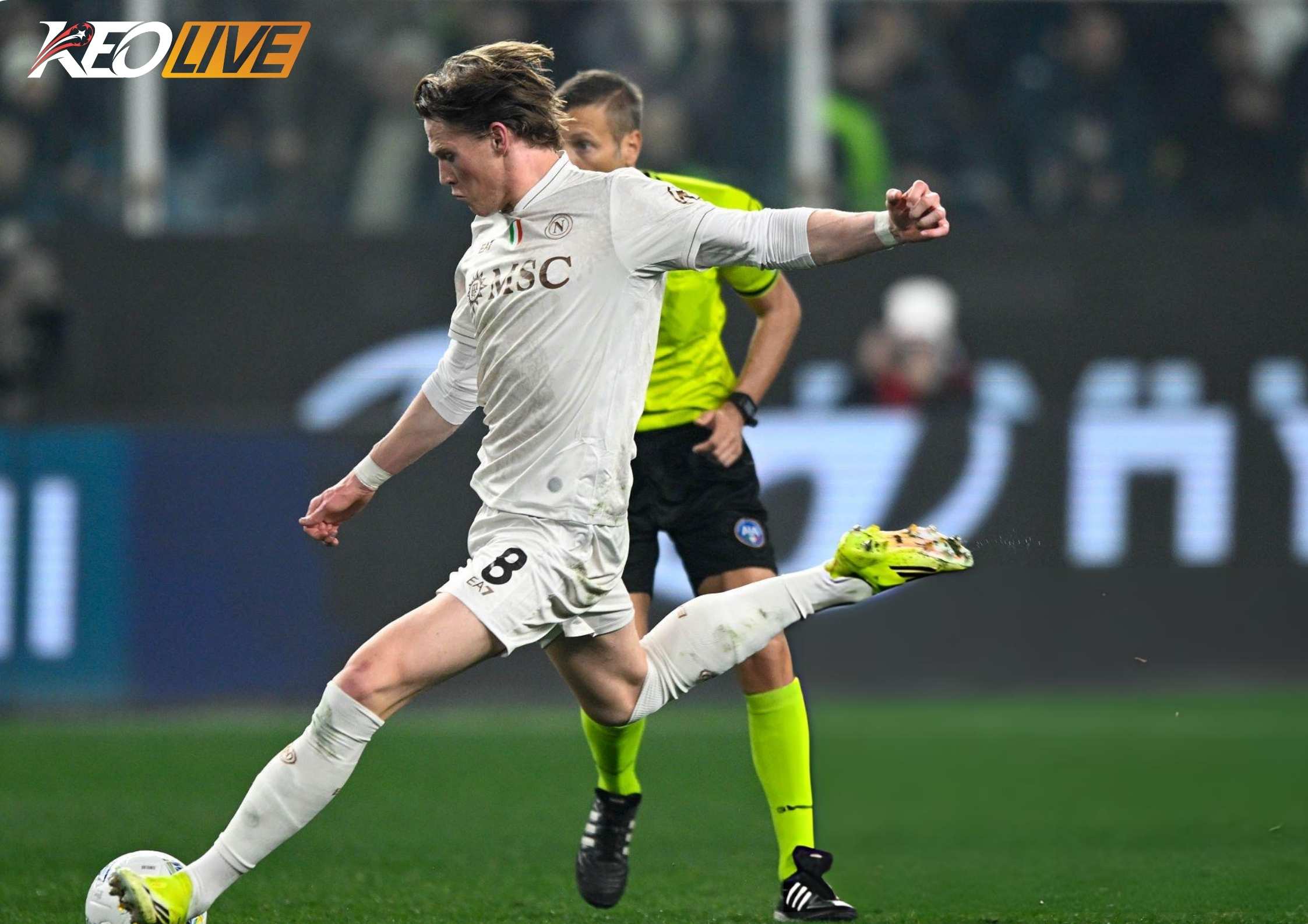 Scott McTominay đưa Napoli vươn lên dẫn trước 1-2 | Keolive