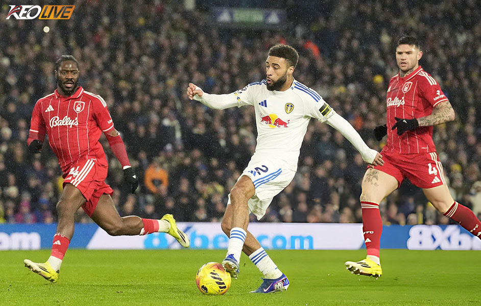 Leeds có bàn mở tỷ số nhờ công của Bogle | Keolive