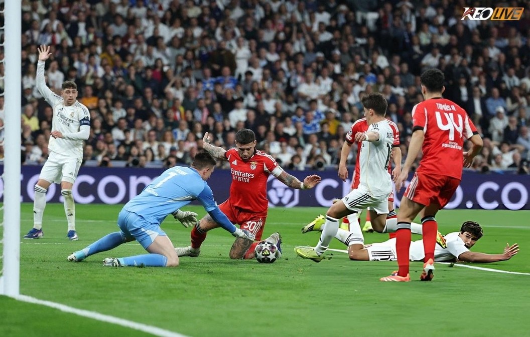 Trận đấu căng thẳng với nhiều diễn biến khó lường | Keolive