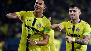Hàng công bùng nổ Villarreal có chiến thắng hủy diệt tại La Cerámica