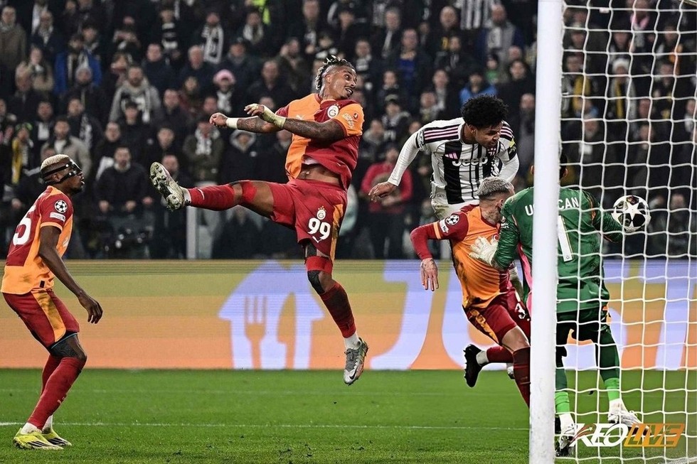 Nỗ lực của thầy trò Spaletti đưa trận đấu vào hiệp phụ | Keolive