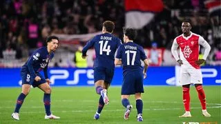 Hình ảnh cho bài Doue rực sáng, PSG lội ngược dòng trước 10 người bên phía Monaco