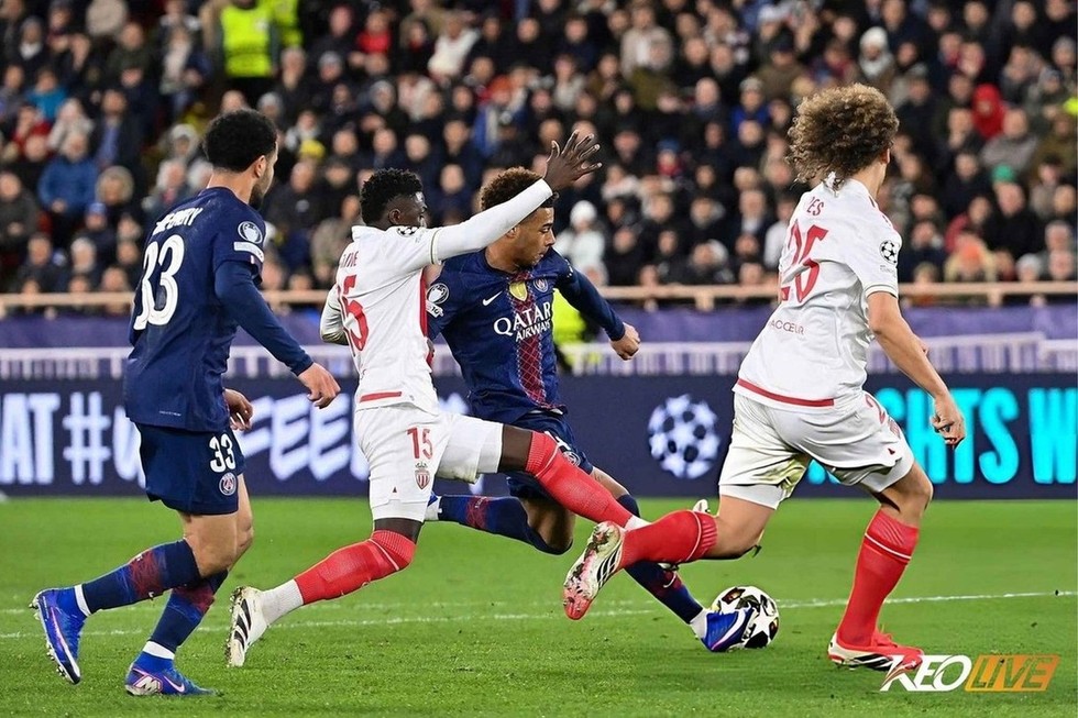 Doué ghi bàn thắng quyết định ở phút 67 | Keolive