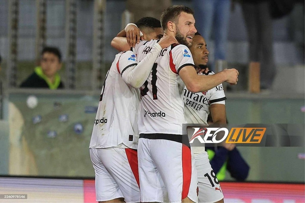 Pha phối hợp hoàn hảo của Milan đem về bàn mở tỷ số | Keolive