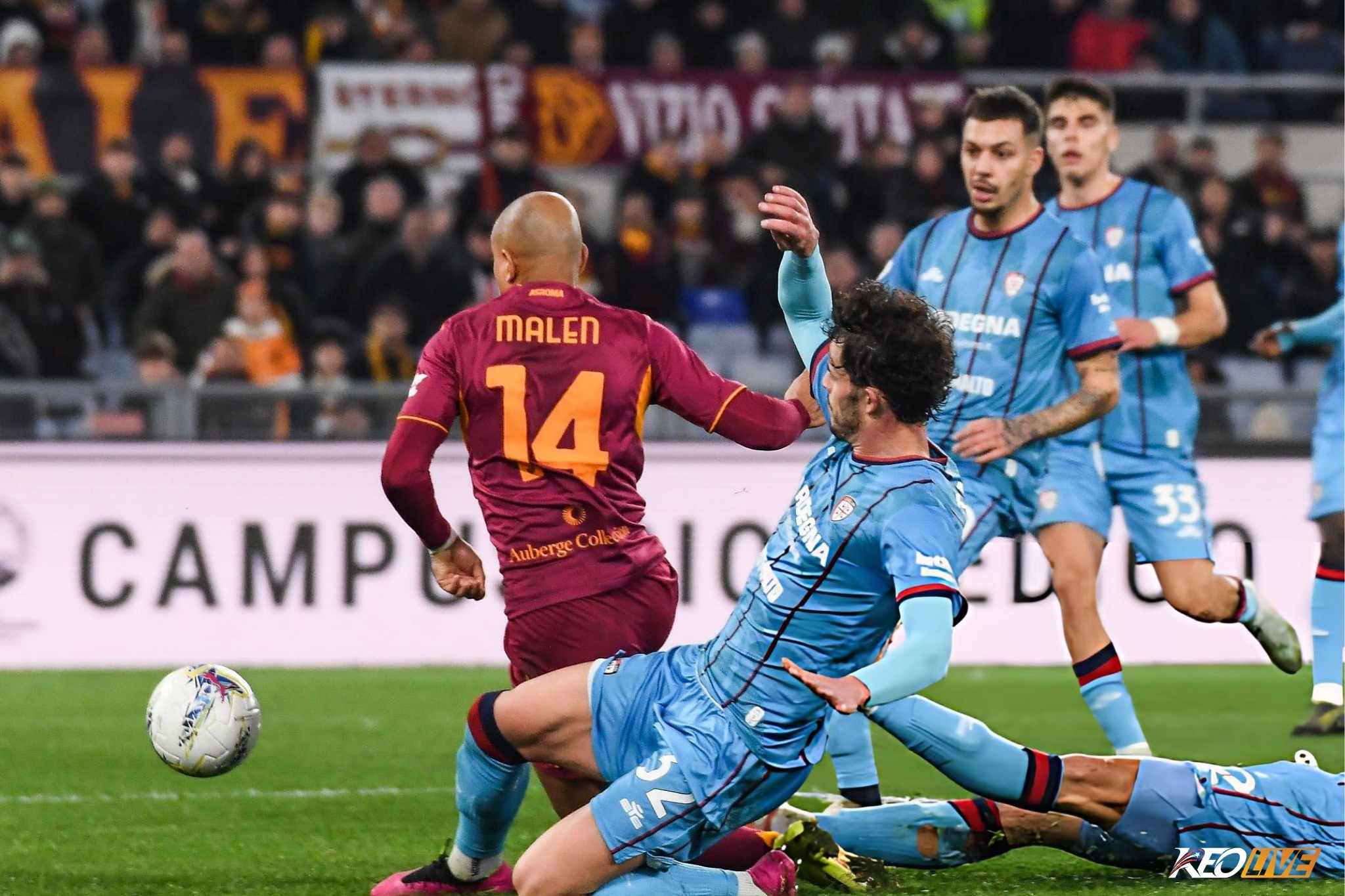 Tiền đạo người Hà Lan đã có 3 bàn tại Serie A chỉ sau 4 trận | Keolive