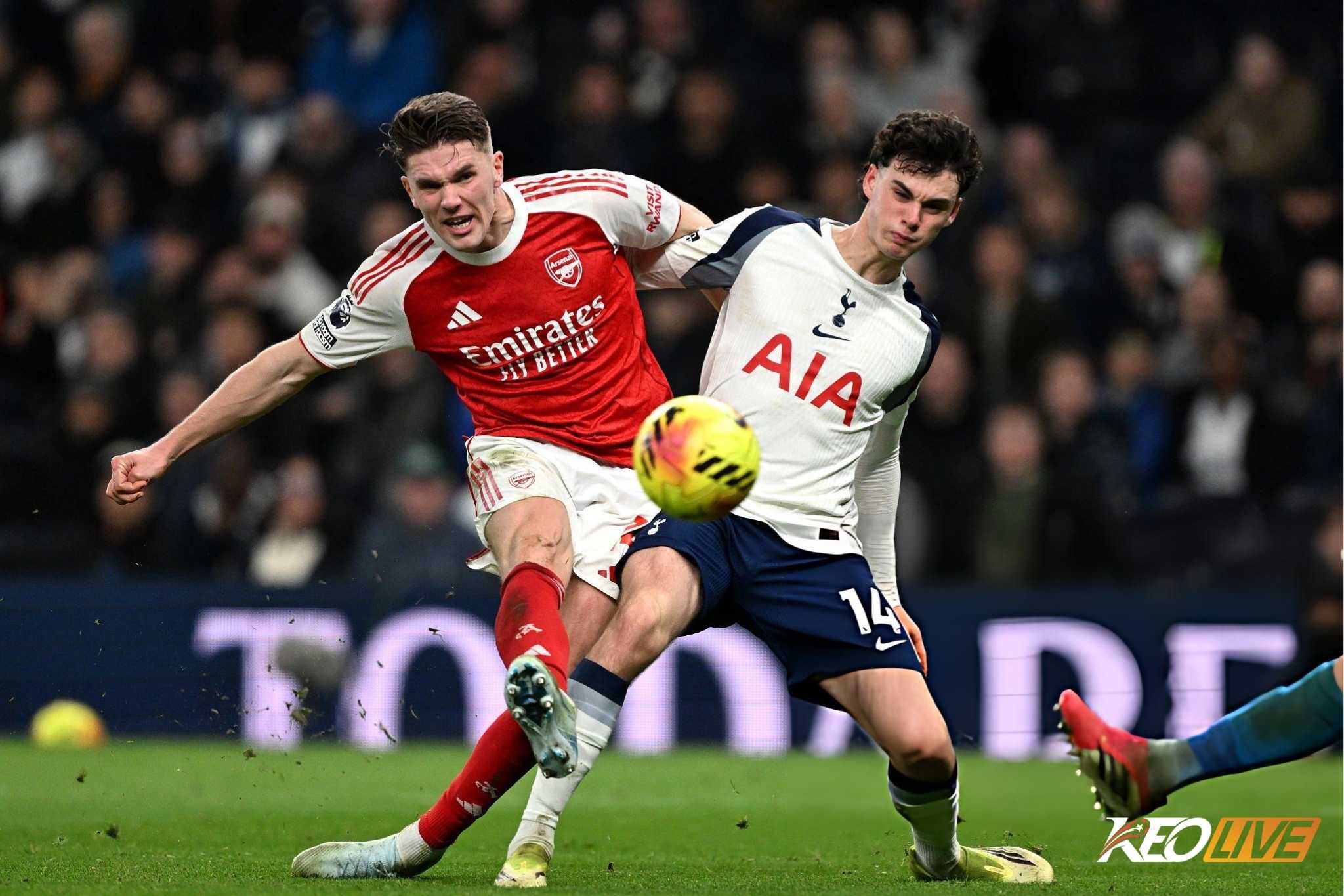 Tiền đạo người Thụy Điển đã có cho mình 10 bàn tại Ngoại hạng Anh | Keolive