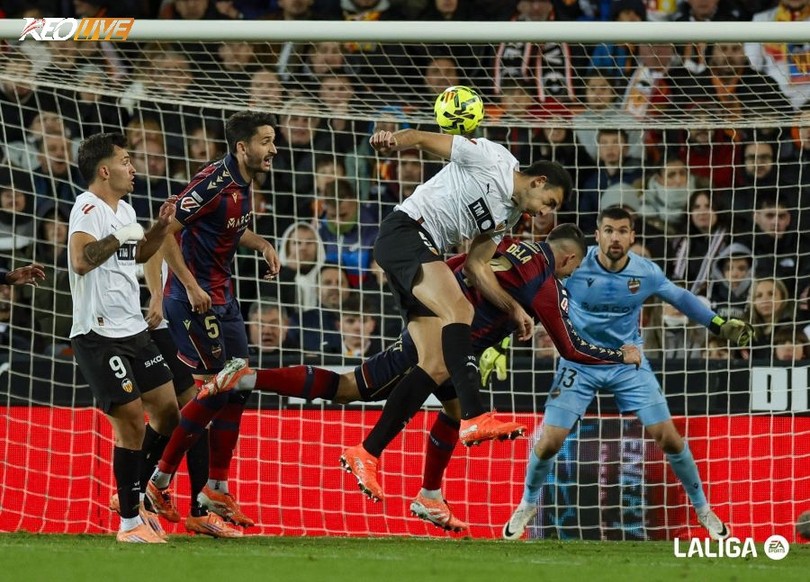 Lần gặp nhau gần nhất giữa hai đội khép lại với chiến thắng 1-0 dành cho Valencia | Keolive