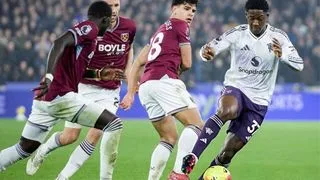 Hình ảnh cho bài Ngắt chuỗi toàn thắng, MU chật vật có 1 điểm trước West Ham