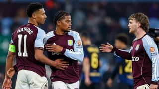 Nhẹ nhàng vượt qua Lille trên sân nhà, Aston Vlla thẳng tiến tứ kết